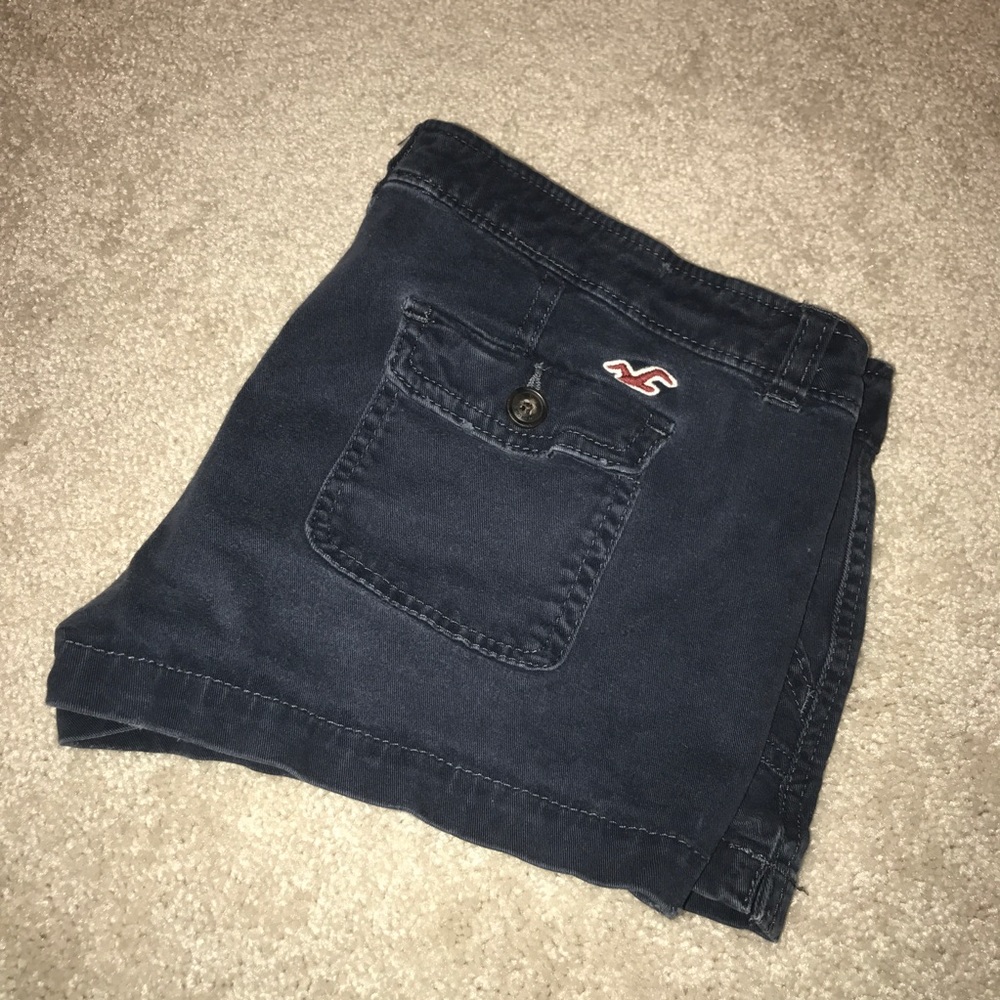Hollister distressed navy blue stretch shorts